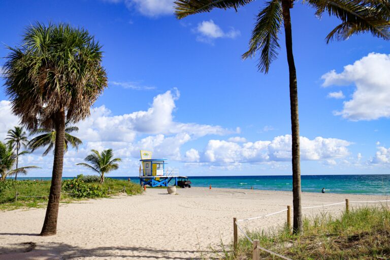 What Is The Warmest Beach In December